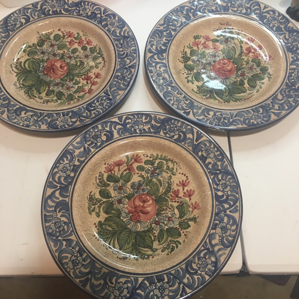 Set Of 3 Biagioli Gubbio Italy Hand Painted Wall Plates Floral Deruta Signed